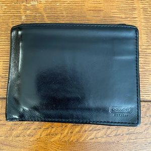 Coach Black Leather mens Wallet.  Fully Opened: 10”.  Folded. 5” x 3 3/4.